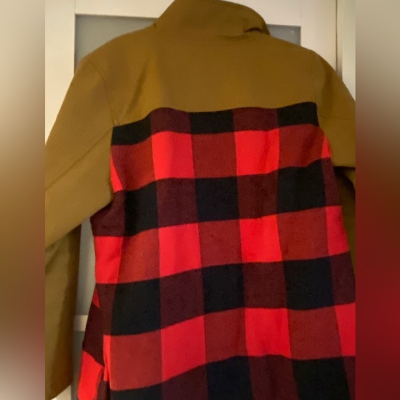 Kavu Fall Jacket - Picture 2 of 2